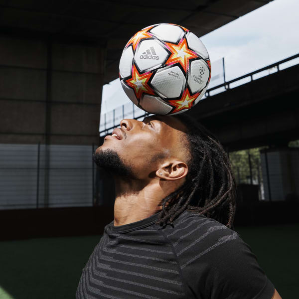 UCL Pro Pyrostorm Ball