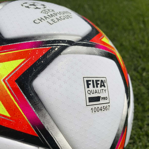 UCL Pro Pyrostorm Ball