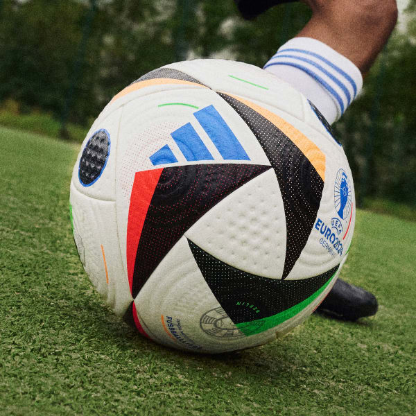 Euro 2024 Fusballibie Matchball