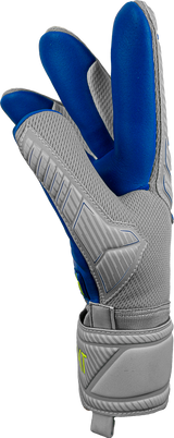 Attrakt Grip Evolution With Finger Support